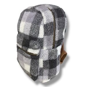NWT WALLFLOWER - Fleece Backpack  Adjustable Strap's Front Pocket - Gray